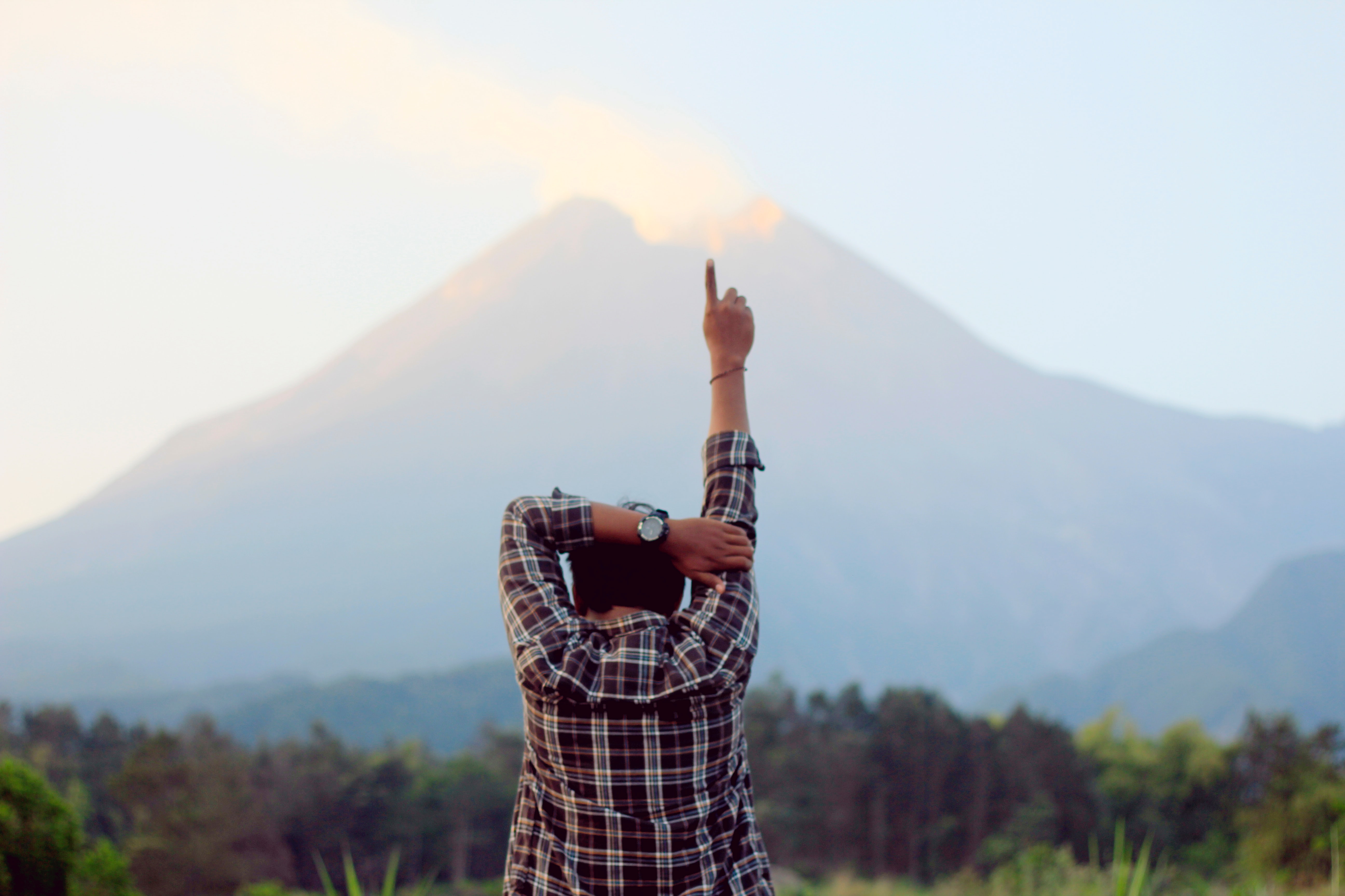 iyan-kurnia-w6uyEFvlakg-unsplash